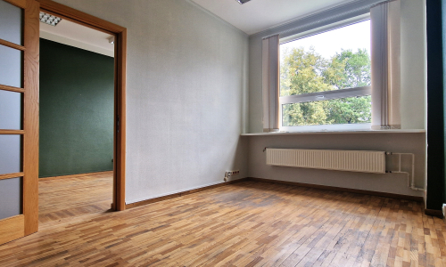 Biroja telpa telpa Pilsētas laukumā 4., 3. stāvā