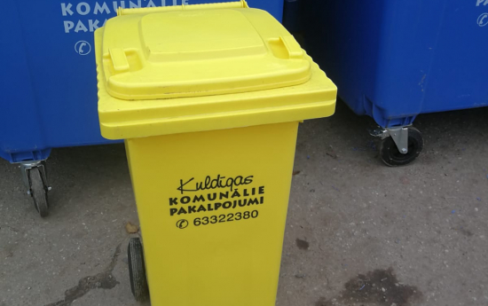 Iedzīvotājiem piegādās papildu konteineru stiklam