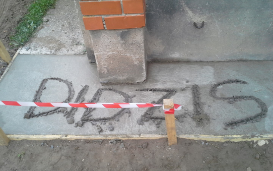 Izposta darbu