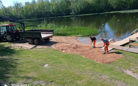 Peldvieta tiek gatavota vasaras sezonai
