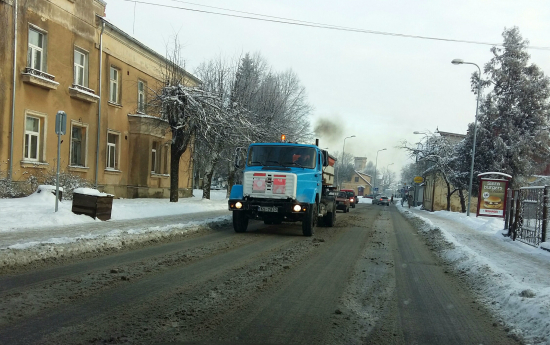 Sniegs Kuldīgā: modrība cauru diennakti