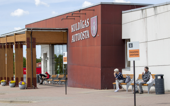 Izmaiņas reģionālo autobusu maršrutos un autoostas darba laikā svētkos.
