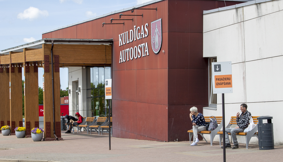 Izmaiņas reģionālo autobusu maršrutos un autoostas darba laikā svētkos.