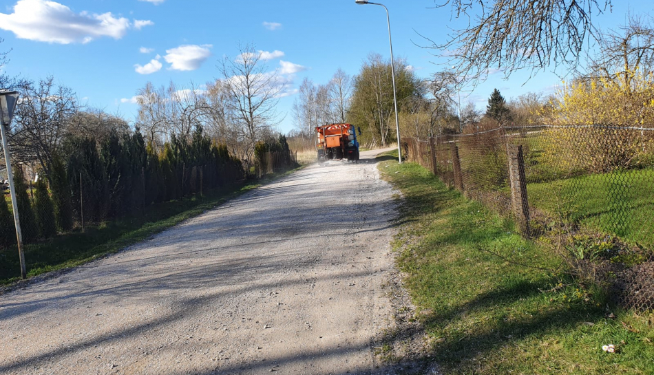 Ielām ar grants segumu veicam pretputekļu apstrādi