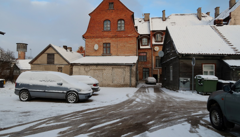 Izsole telpām Liepājas ielā 8