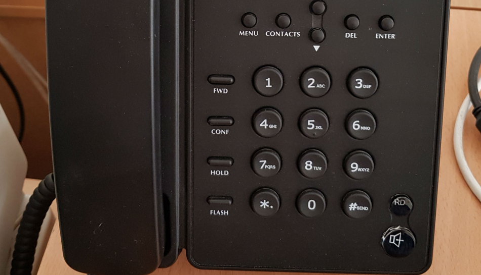 Uzmanību! Iespējami telefonsakaru traucējumi!
